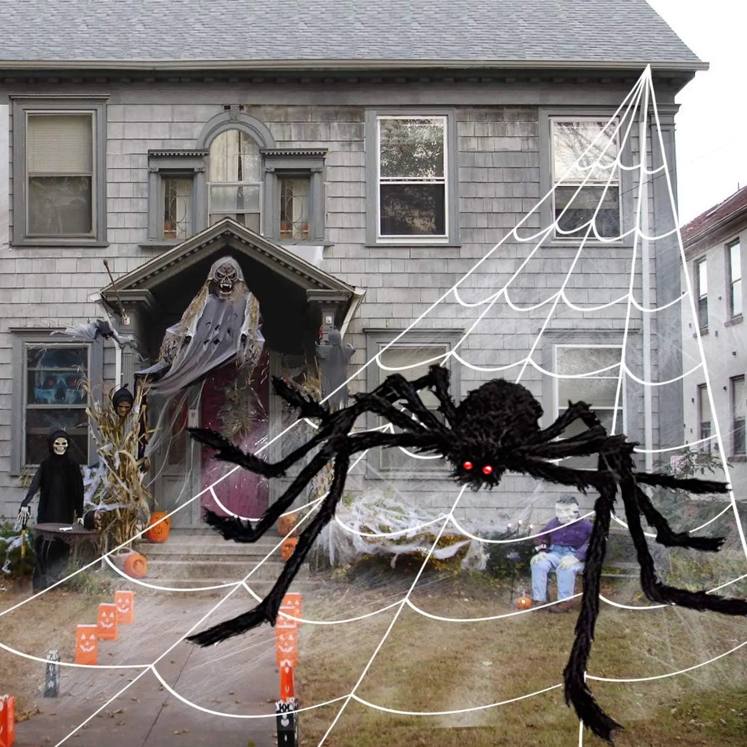 

Halloween simulation furry spider indoor and outdoor atmosphere to create decorative props carnival night tricky cobwebs