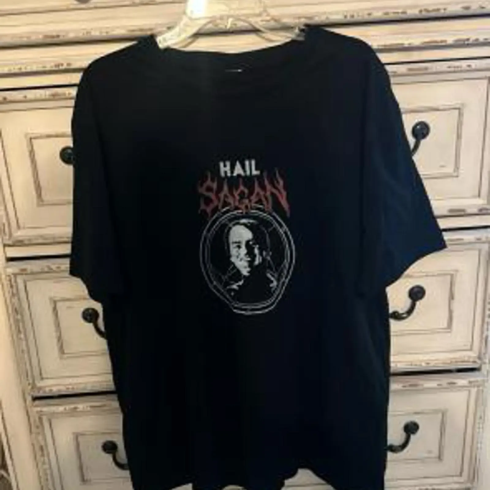 Men s XL L Hail Sagan T Shirt vintage Washed Comfortable Stylish Stretched graphic Top For Everyday Wear Breathable Soft