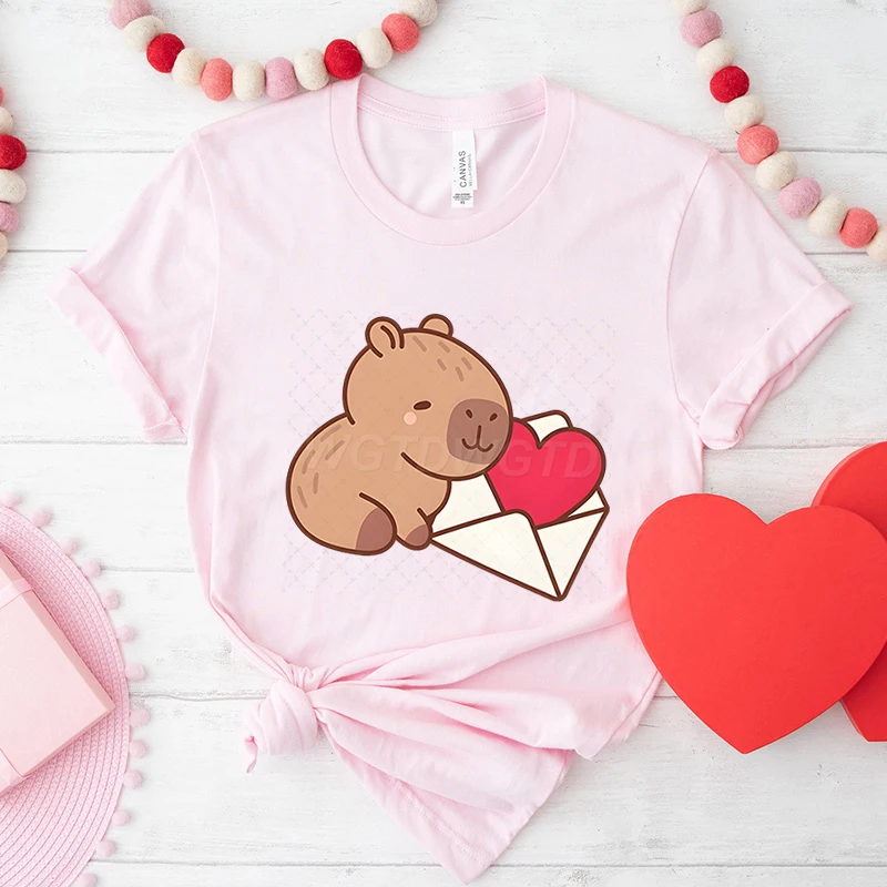 Cute Capybara Clothing T-Shirt Valentine Heart Shirts for Women Capybara Lover Gift Happy Valentine's Day Fashion Casual Tops