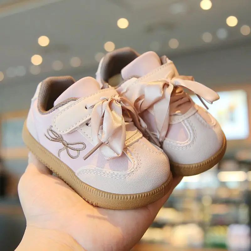 Child Sports Shoe2025season New Korean Version Child Soft Soled Board Shoe Simple and Lightweight Girls Slip Casual Walking Shoe