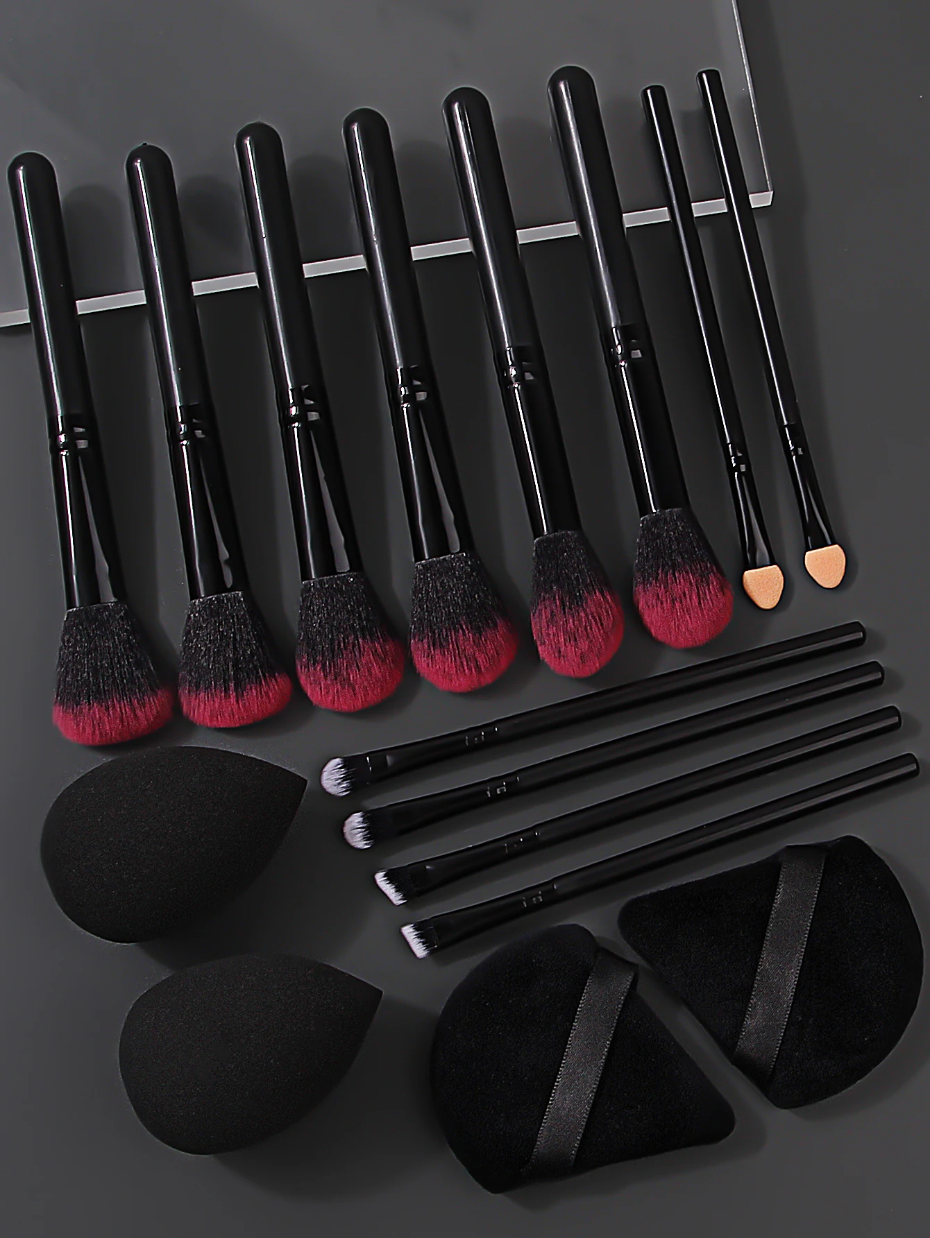 16 STKS Blush borstel, spons oogschaduw borstel, eyeliner borstel, make-up borstel set & Zachte make-up spons, ei poederdons