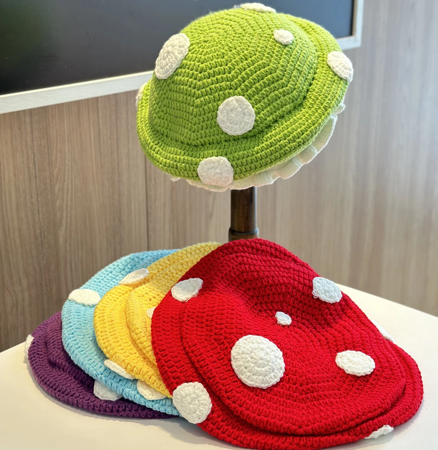 Korean Sweet and Cute Mushroom Beret Women Hand-crocheted Polka Dot Lace Crochet Wool Hat Autumn Winter Warm Knitted Painter Hat