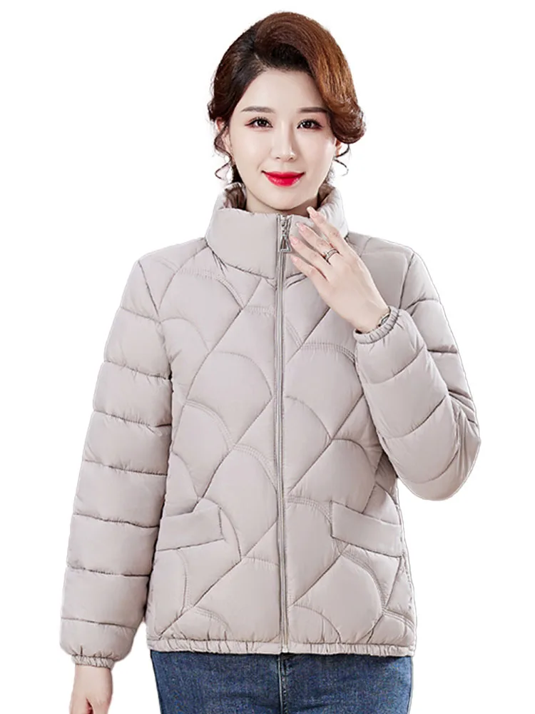 Picture 6: Fashionable Slim Fit down Cotton Jacket Short Style Women's Winter Coat Mom's Little Cotton Quilt Large Size Mid-aged And Eld...