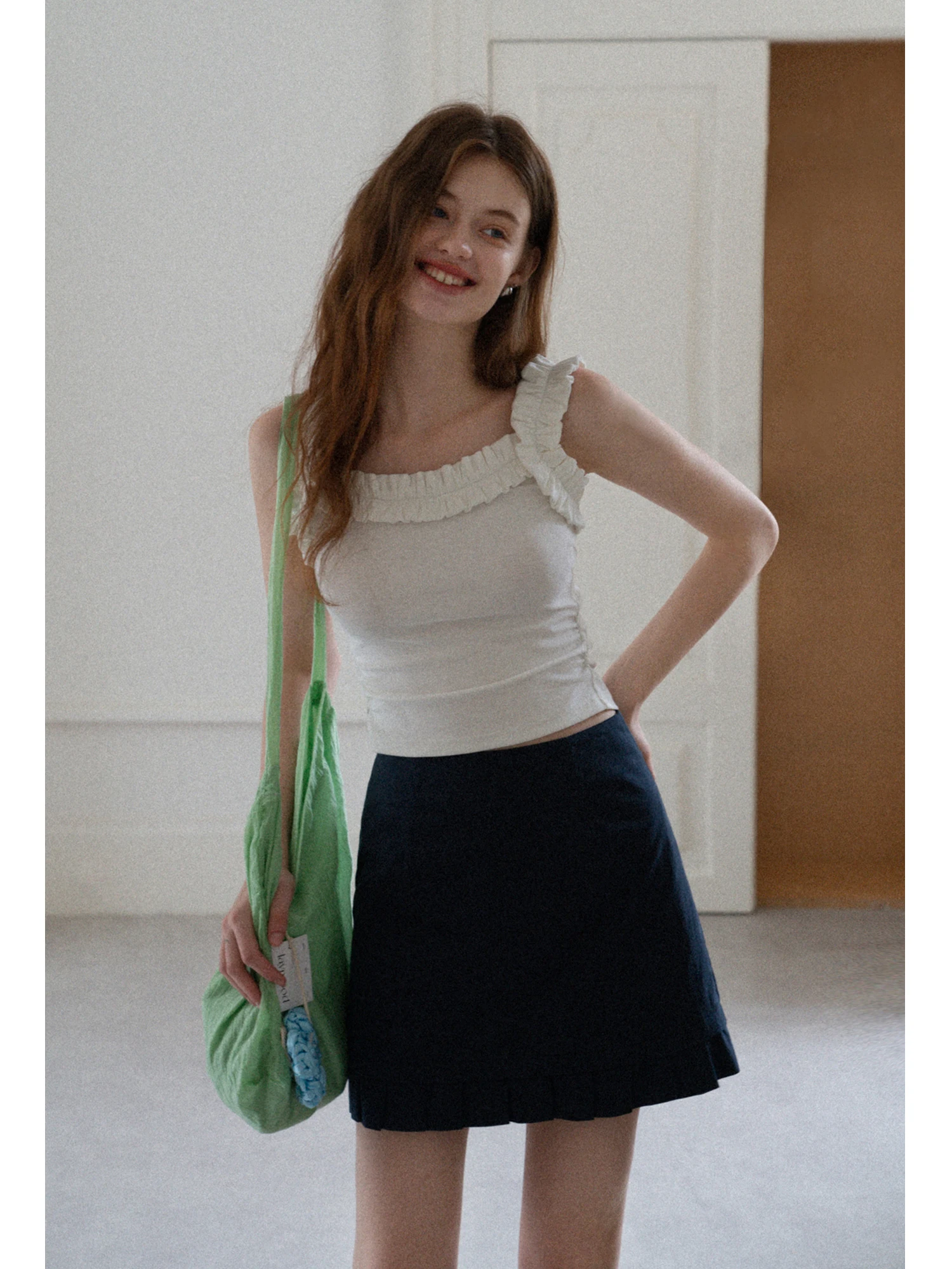 

Korean Sle ort Casual Vest Women's Summer Slim Fit irt Wood ain Design Outerwear Polyester Fiber Pure Color