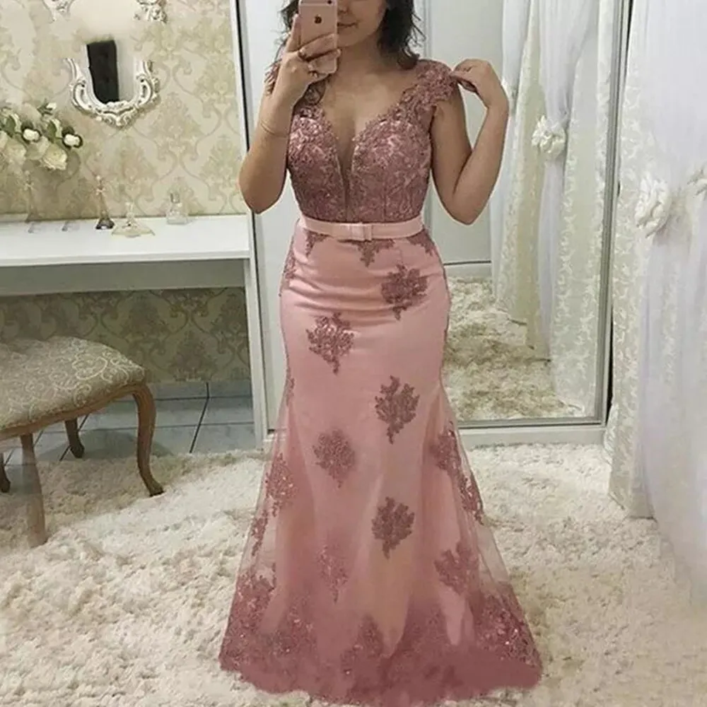 

Light Pink Mermaid Lace Mother Of The Bride Dresses Plus Size Sheer Jewel Cap Sleeve Vintage Long Formal Evening Gowns 2022