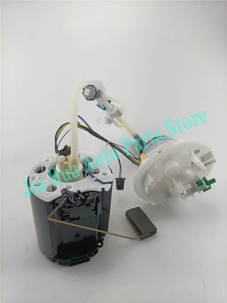 LR005621 LR020015 Fit For LAND ROVER LAND ROVER Freelander 2/LR2 (GCAT) 3.2L 2006- Fuel Pump Assembly LR038601