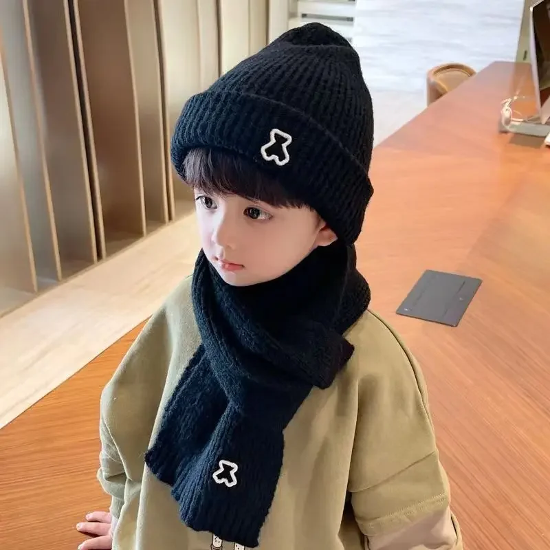 2024 New Fashion Warm Hat Scarf Set for Kids Boy Girl Chic Cartoon Bear Knitted Hat Scarf Autumn Winter Warm Beanie Scarf Set