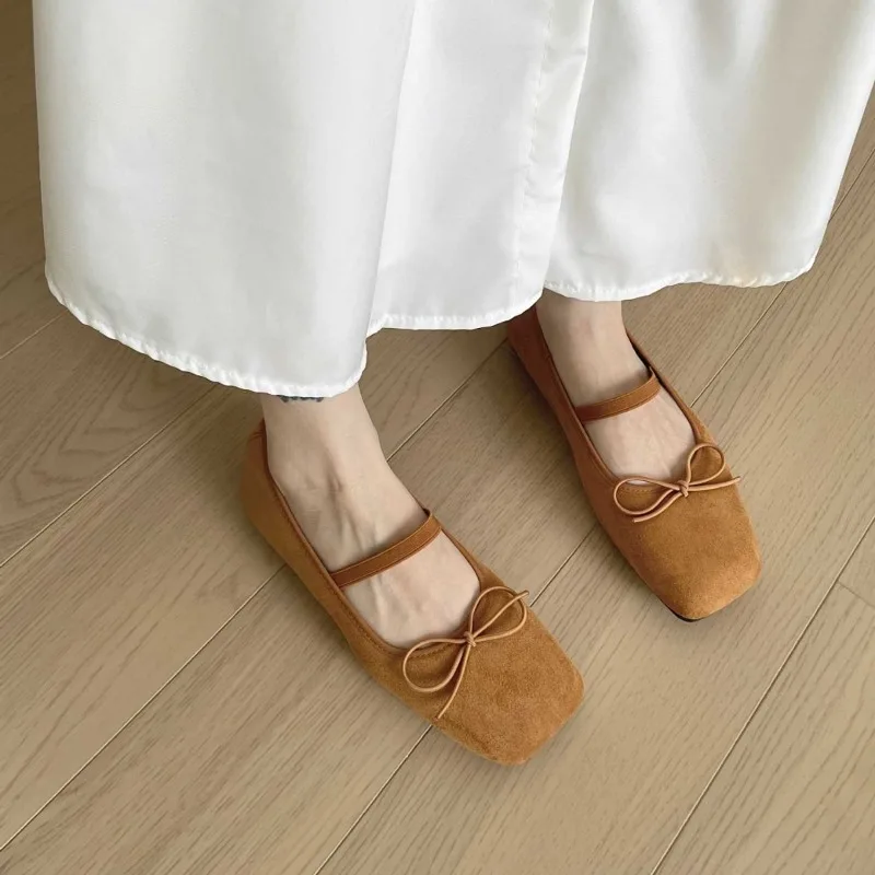 Sepatu Flat wanita musim gugur 2024 mode sepatu Slip on Mary Jane sol lembut sepatu balerinas gaun luar ruangan