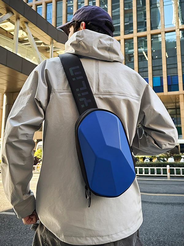 

Men's Motorcycle Riding Bapa Hard ell Multifunctional Multi-dimensional Trendy Brand Outdoor Sports Chest Bag