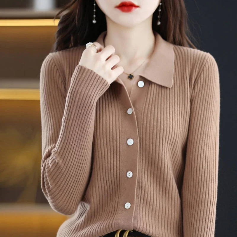 Red Polo Winter Button Knit Tops for Woman Pink Cardigan Women\'s Sweater Korean Style Modern Sale Designer Clothing Aesthetic