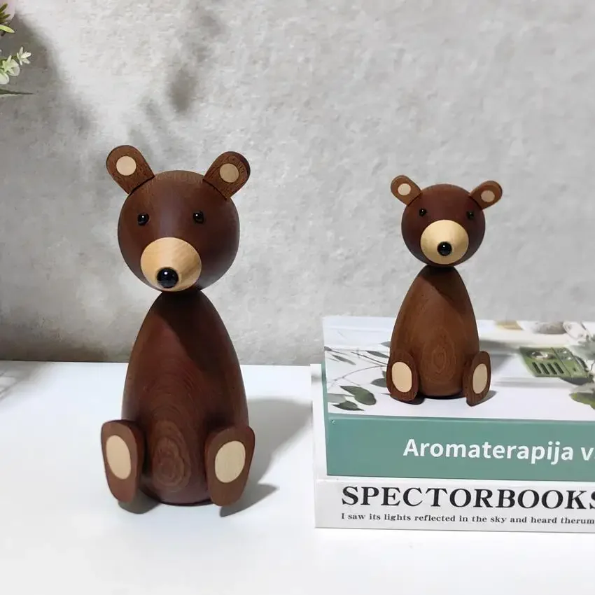 Denmark Wooden Brown Bear Family Gifts/Crafts/Toys Wood Squirrel Home Decorative Figurines High Quality Nordic Design Room Decor
