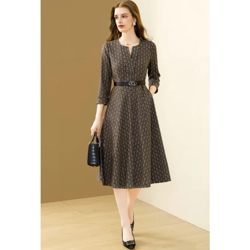 Autumn 2023 New Fashion A-line Large Swing Skirt Slim Fit and Slim Women's Dress