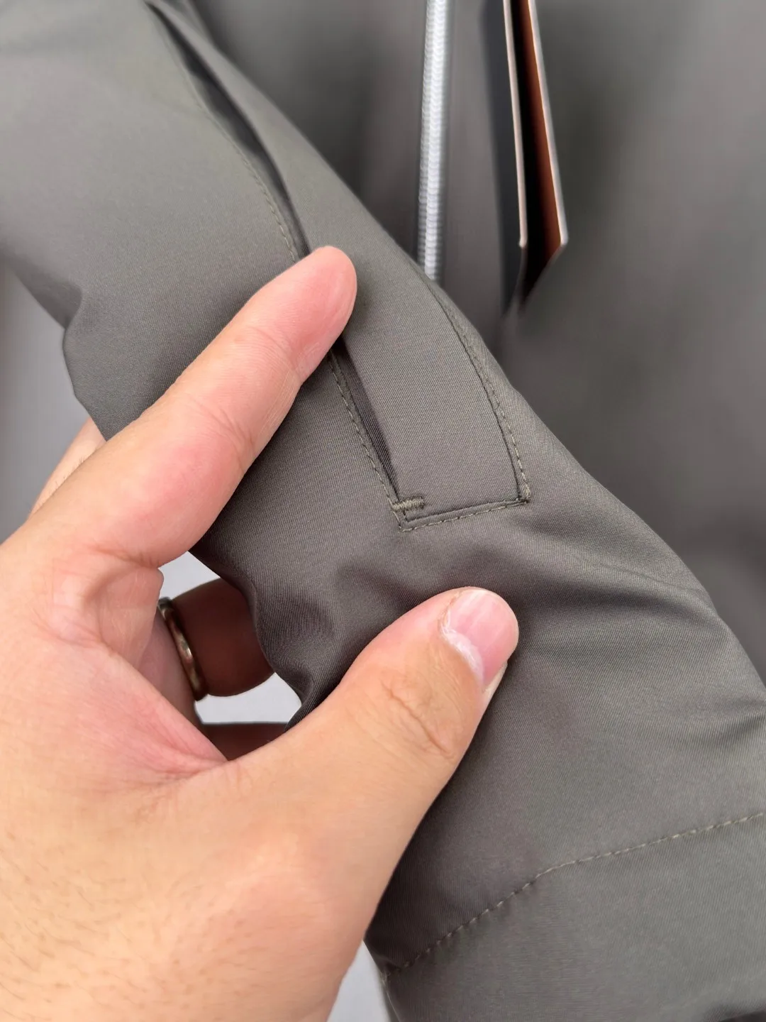 イタリアン Sle メンズ カジュアル ダウン ジャケット 軽量 スタンドカラー レタープリント 秋冬 ファッション アウター ユース デイリーウェア