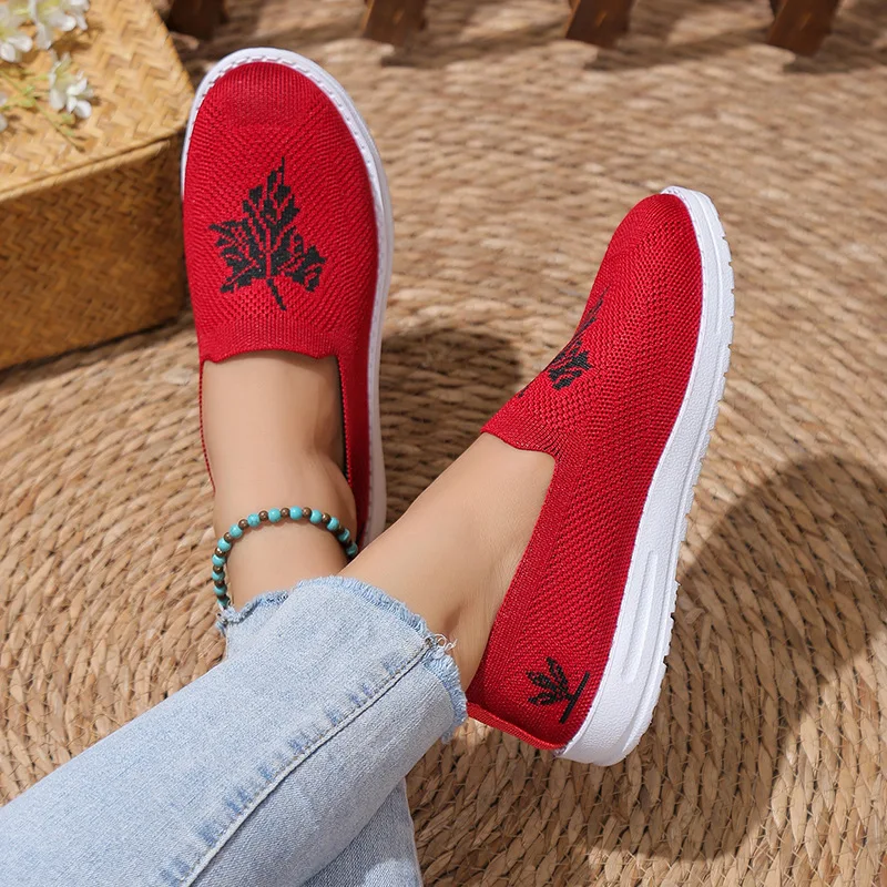 

Fashion breathable fly knit Non-slip Soft Sole women shoes casual slip-on walking style sneakers stock