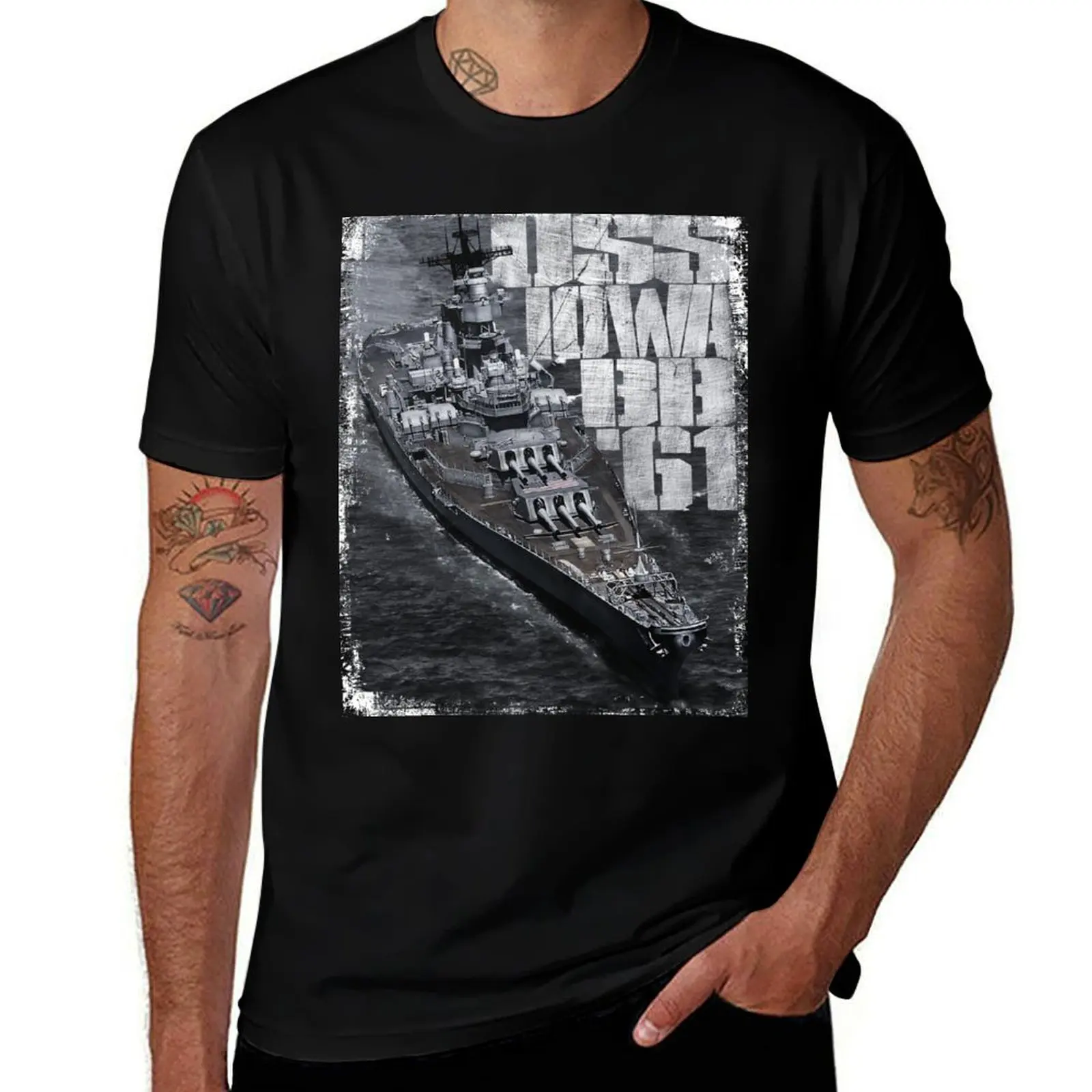 Battleship Iowa T-Shirt Plus Size Gym Sports T-Shirt