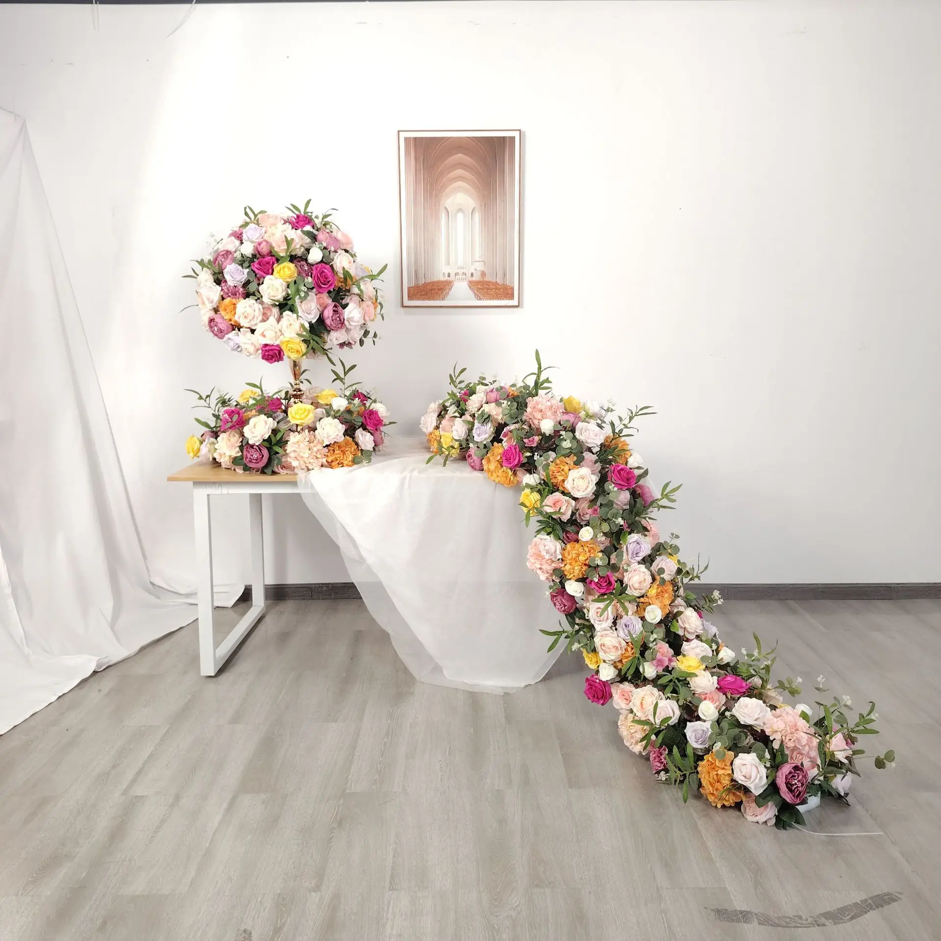 Künstliche Grünpflanzen, rosa Blumenkugel, Blumenreihe, Hochzeitsbogen, Bühnenhintergrund, Dekoration, Seidenblumenarrangement, Großhandel, Eventdekoration – Detail 3
