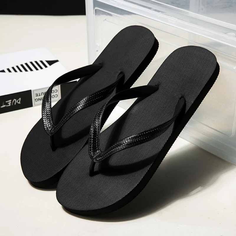 High Quality Men's Flip Flops Summer Light Beach Slippers Fashion Non-slip Casual Male Sandals Outdoor Black Flip Flop Sandals