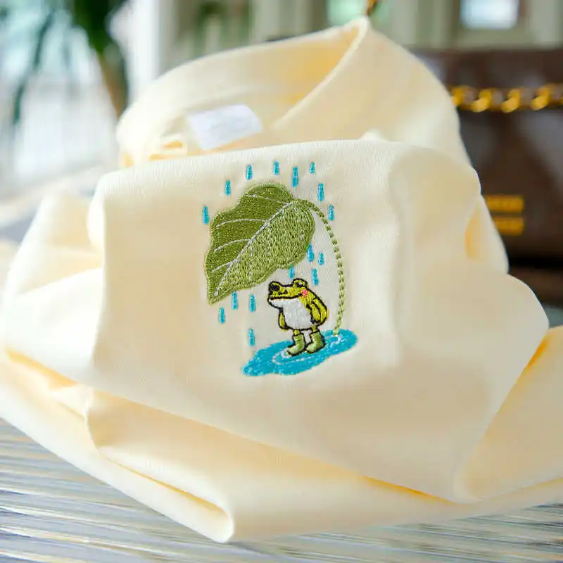 Embroidered Rain Frog Short Sleeve T-shirt for Women's New Summer White Loose Cotton Top Harajuku Versatile Couple's Tees S-3XL