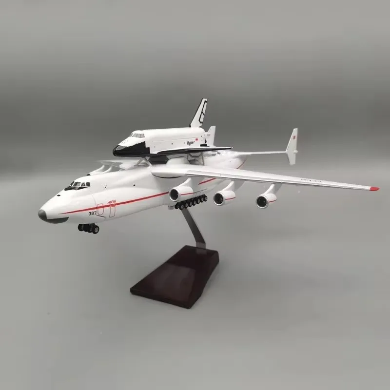 43CM 1:200 Antonov Airlines An225 Transport Aircraft Space Shuttle Snowstorm Soviet aircraft model Casting Aircraft model