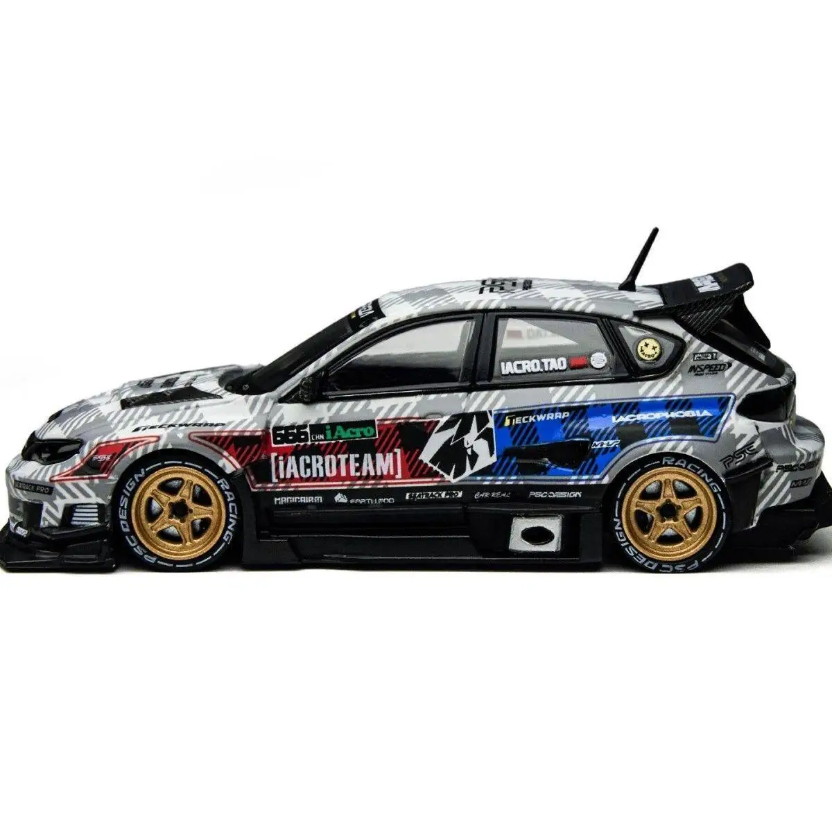 Vista lateral del coche Subaru Impreza IAcro 1:64 en metal