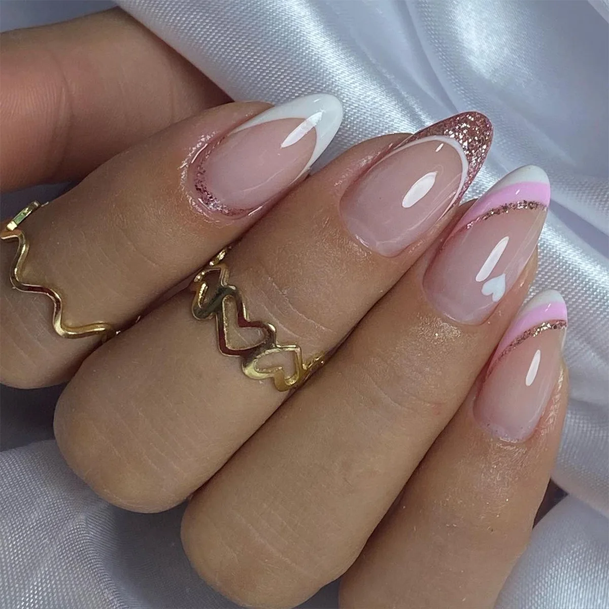 Simple French Pink White Gradient Pointed Fake Nails Glitter Powder Detachable Finished False Nails Press on Nails with Glue