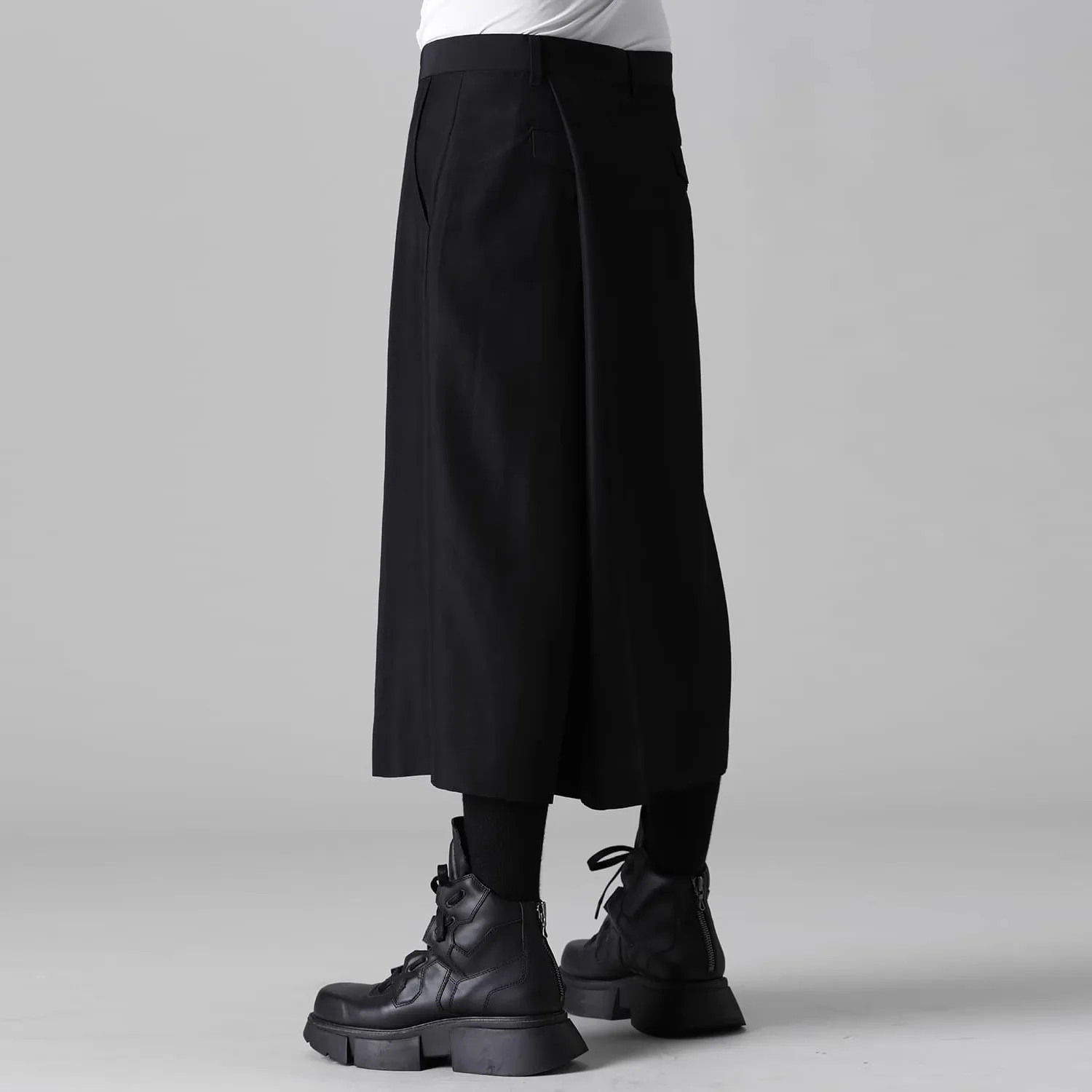 YOJI OOAK culotte da uomo dal design originale Pantaloni casual personalizzati Moda culottes da uomo semplici neri