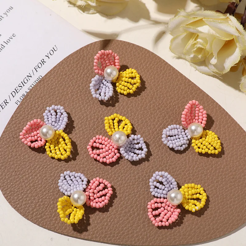 Shoe Charms Pearl Beaded Three Petal Flower 1 Piece Pastel Macaron Simple DIY Clips for Clogs Sandals Slippers Summer Nonslip