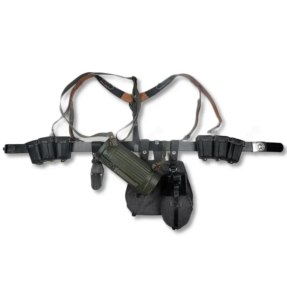 

WW2 German Backpack 98k Tactical Belt Leather Combination Soldier Storage Pack Outdoor Bag Equipment Combination 98K Package