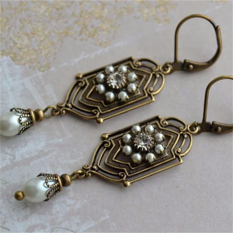 Vintage Waterdrop Round Geometry Earrings White Stone Imitation Pearl Gold Color Earrings for Women Wedding Engagement Jewelry