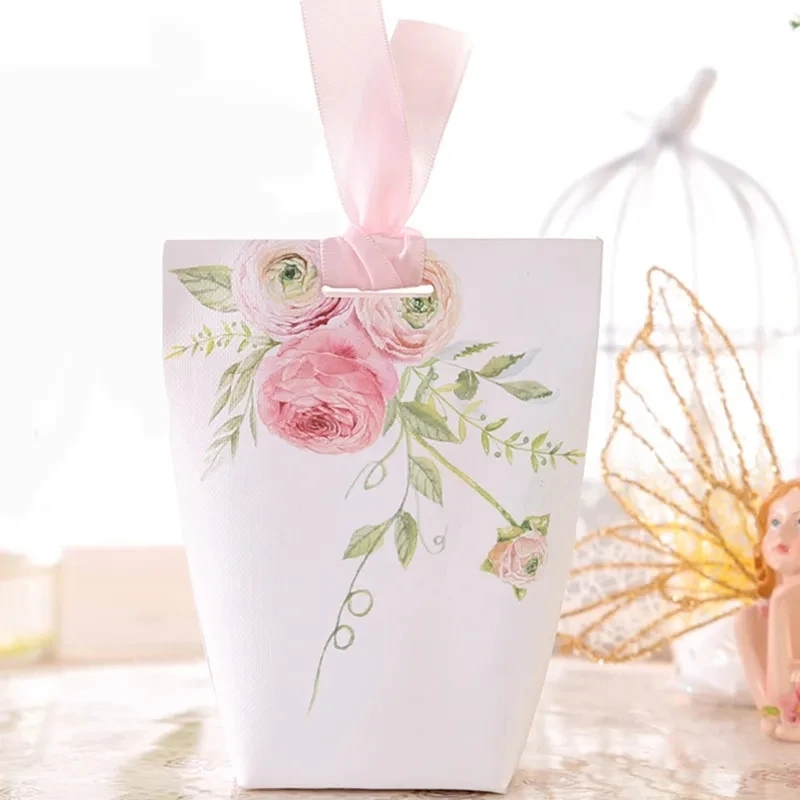 Upscale Creative wedding gift box candy box Chocolate Box + ribbon three designs 50pcs