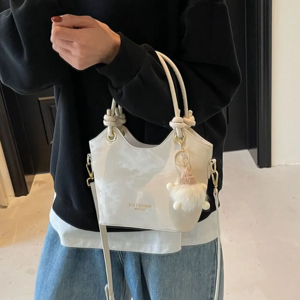 

New PU Leather Women's Shoulder Bag Zipper Solid Color Crossbody Bag Sweet Style Small Square Bag Commuting