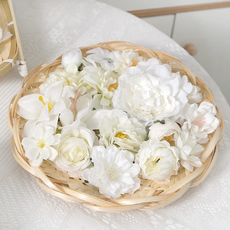10/20/30 Stück Mini Weiße Künstliche Blumenköpfe, Simulierte Pfingstrosen, Gänseblümchen, Rosen für Bastelarbeiten, Kränze, Hochzeiten, Partys, DIY, Heimdekoration – Detail 6
