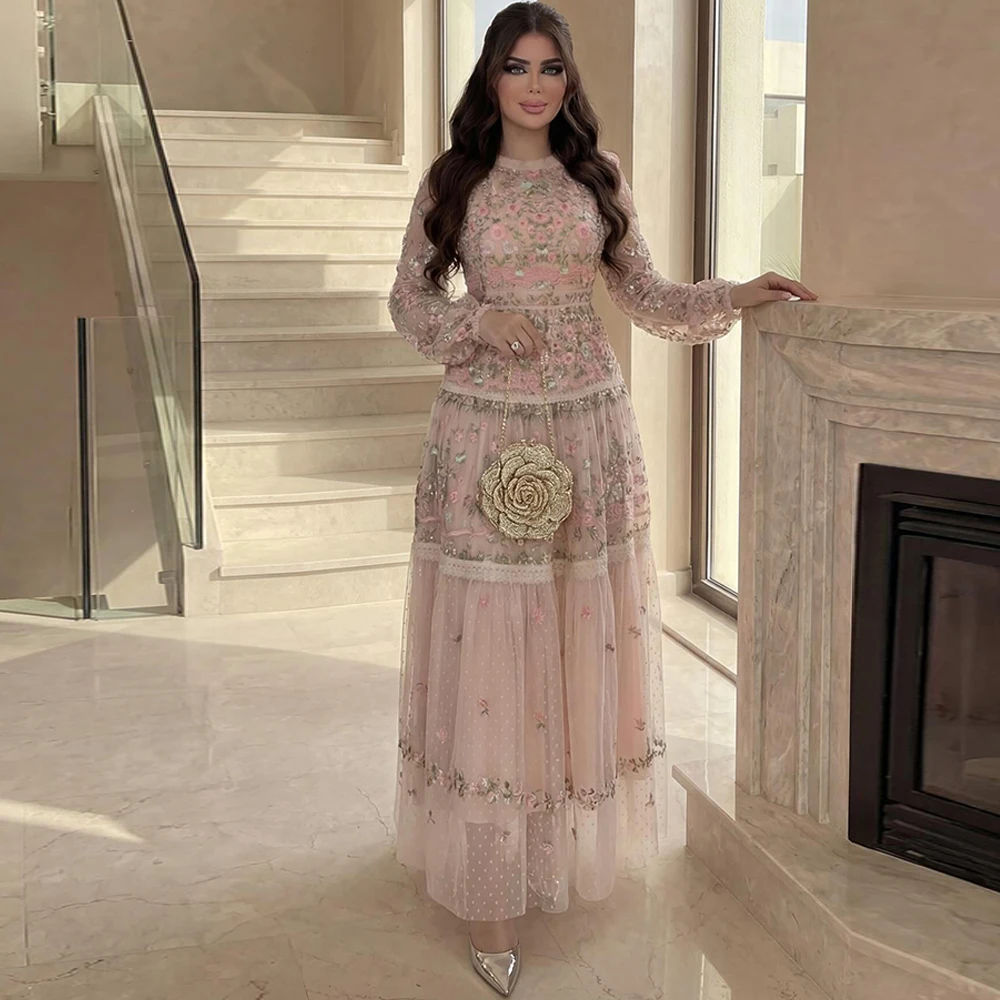 

Graceful Long Sleeves Evening Dress Exquisite Tulle O-Neck Customized Celebrity Gowns Luxury Appliques Flowers Party Dresses