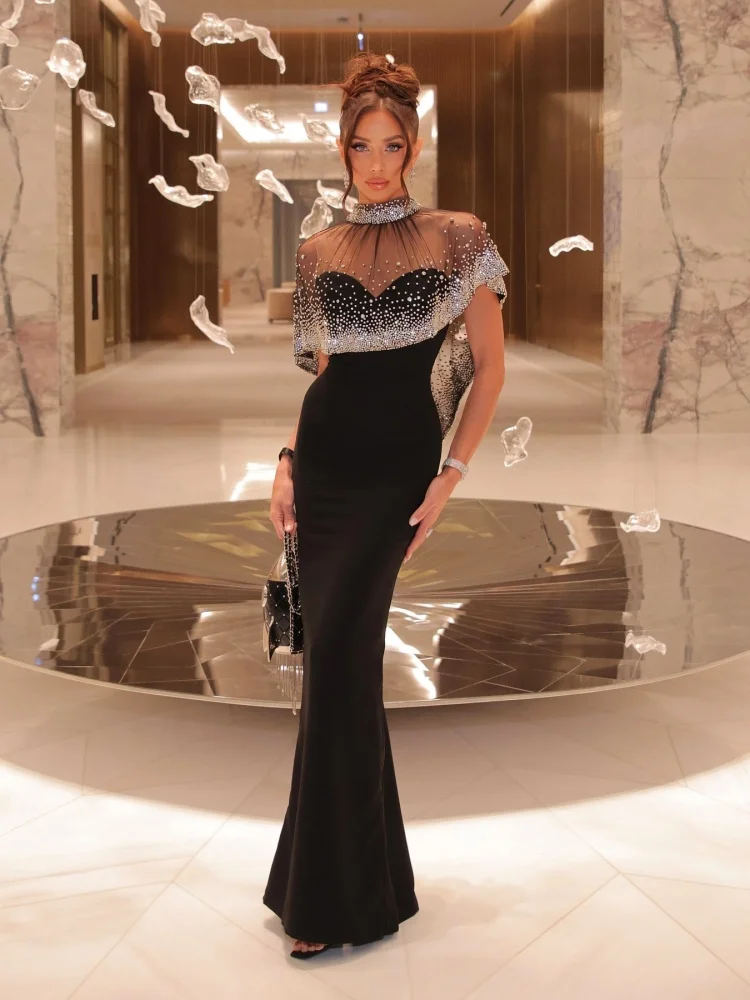 Elegant ชุดราตรีสีดํา SHEER Beaded Cape คอสูงชุด Maxi อย่างเป็นทางการสําหรับผู้หญิง Rhinestone - Embellished PARTY Dresses