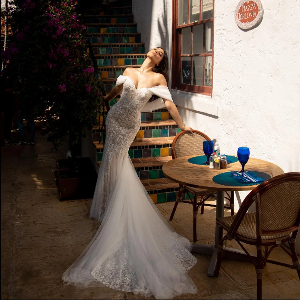 

Sweetheart Bridal Dress Lace Appliques Off the Shoulder Trumpet Tulle Wedding Dress Robe De Mariee Customized