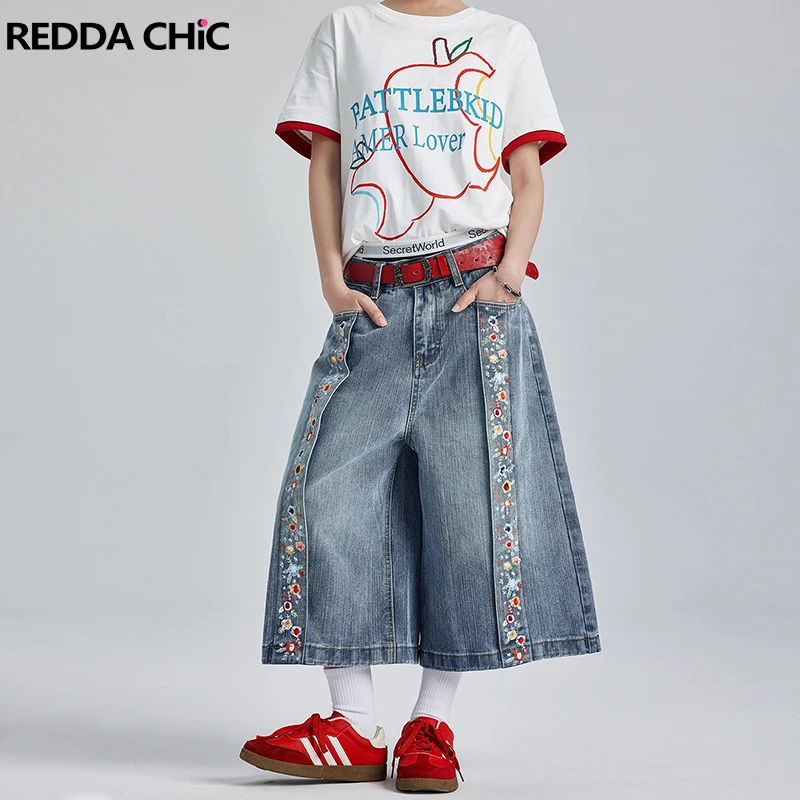 

REDDACHiC Floral Print Women Jean Shorts Loose Fit Casual Boho Vintage Wash Pleated Low Waist Denim Bermuda Pants Y2k Streetwear