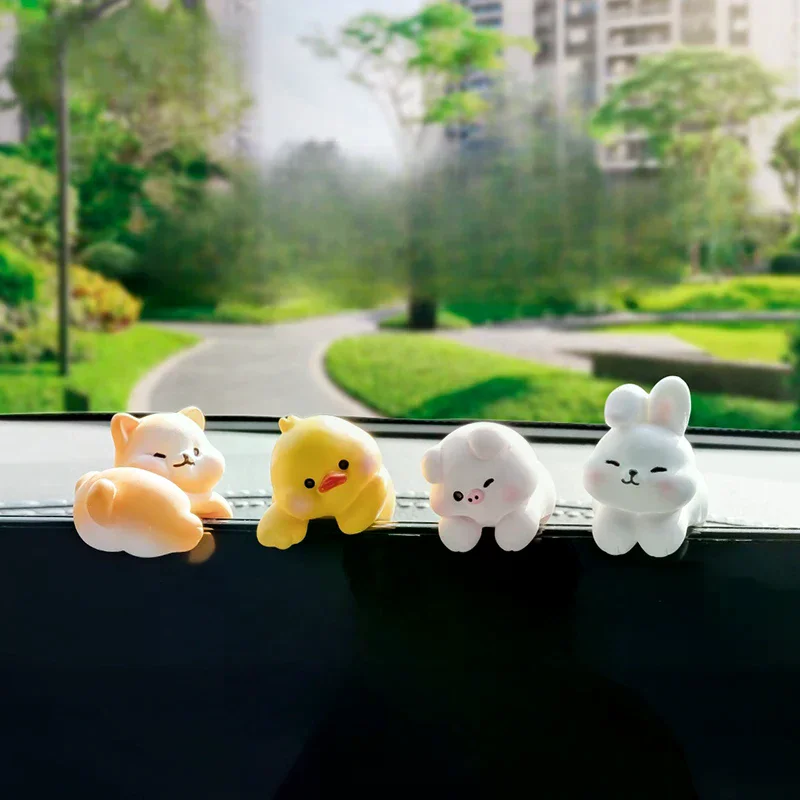 Bundle of Cute Cartoon Small Animal Car Dashboard Accessories, Humorous Car Interior Ornaments and Screen Decorations
