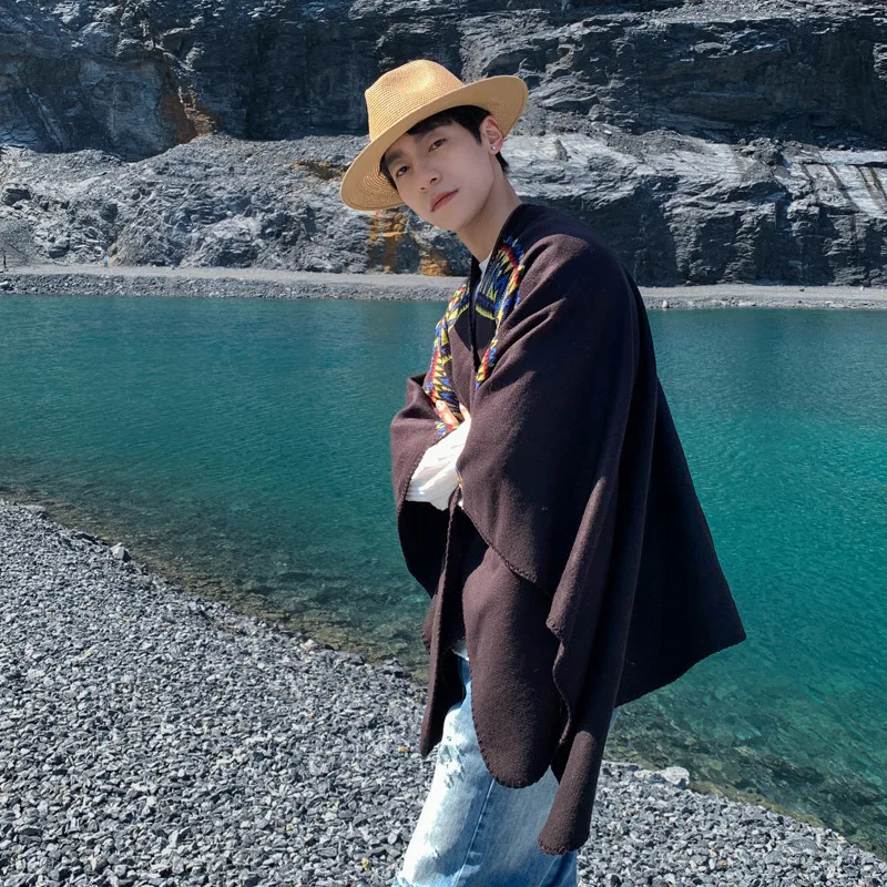 

Men's Cape Desert Travel Ethnic Style Scarf Shawl Travel Photography Fashion Big Poncho Warm Self driving Tour Cloak P2