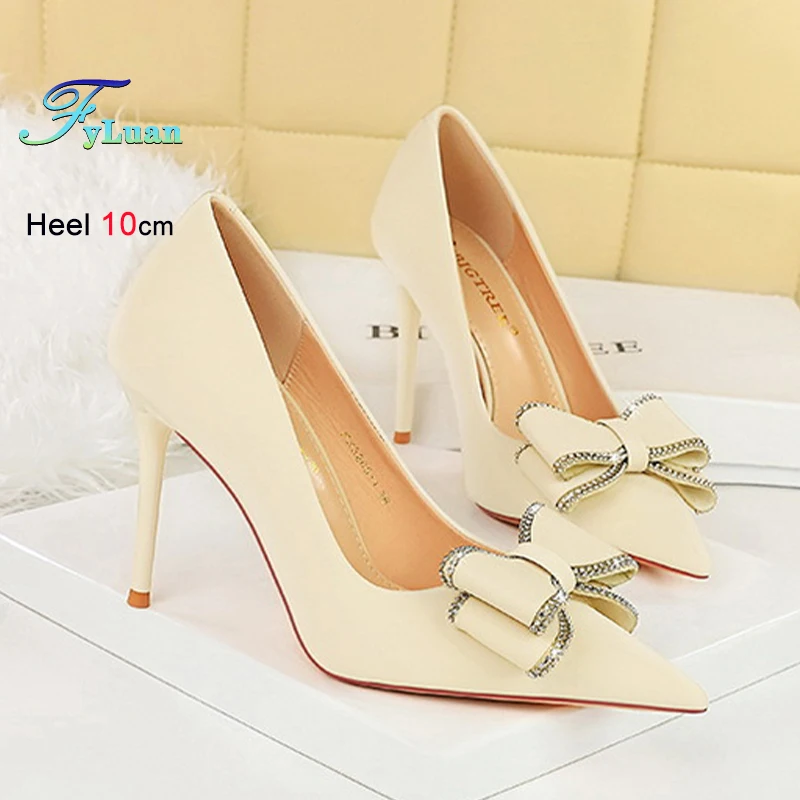 

2025 Light Luxury Super High Heels 10cm Women Pumps Bow Decoration Sexy Nightclub Ladies Stiletto Pointed Toe Satin Single Shoes