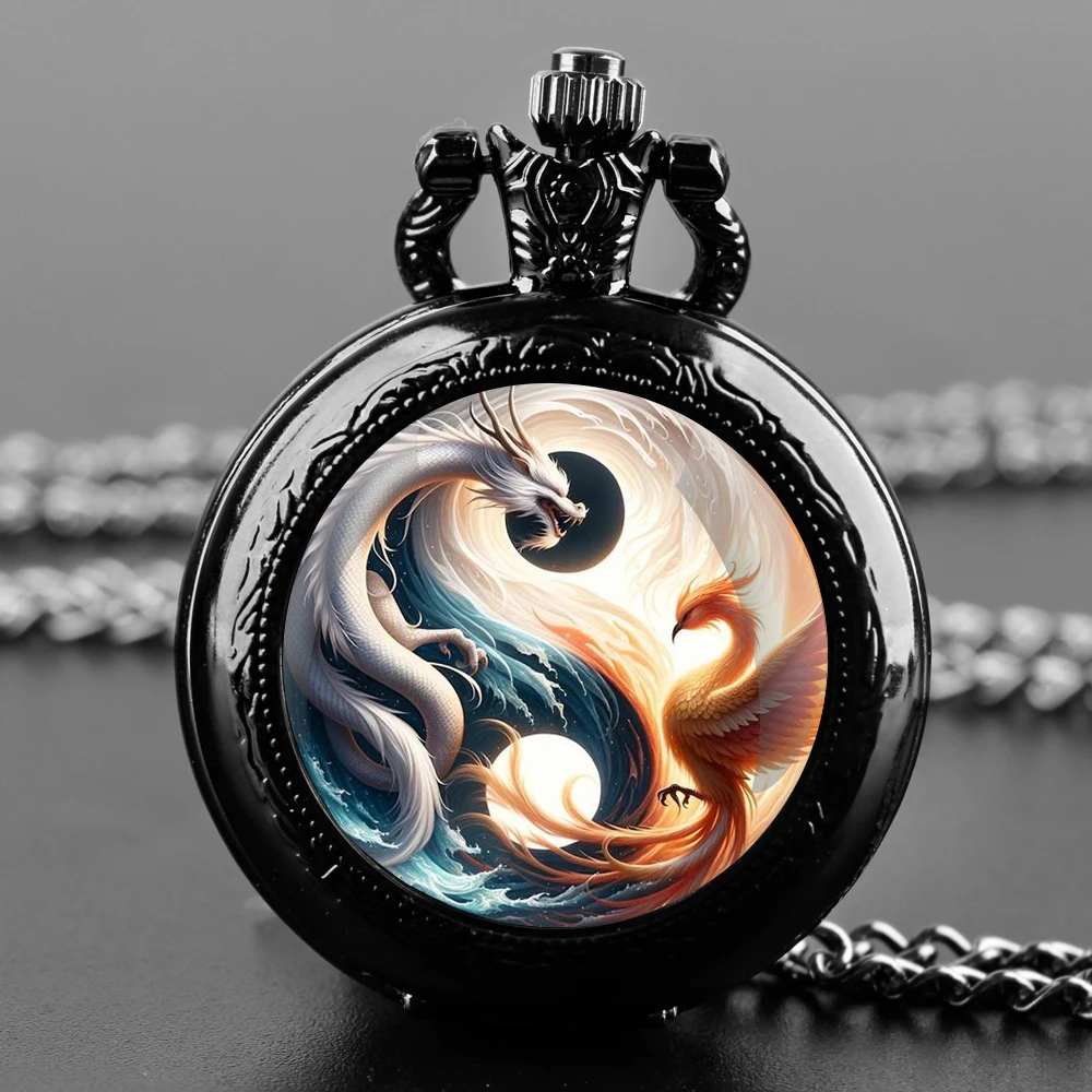 Dragão e Phoenix Design Vidro Dome Quartz Relógio de Bolso, Corrente Durável, Numeral Árabe Dial, Presentes Criativos para Homens e Mulheres