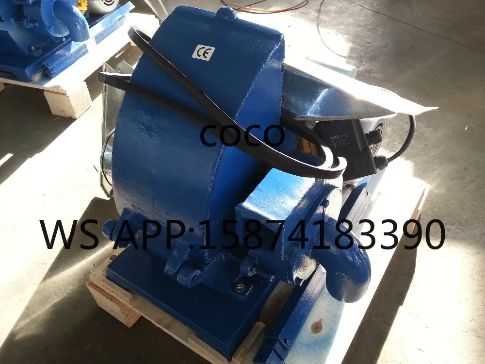 CF158 Hammer Mill 2.2KW Poultry Feed Grinder For Wheat Straw Animal Feed Processing