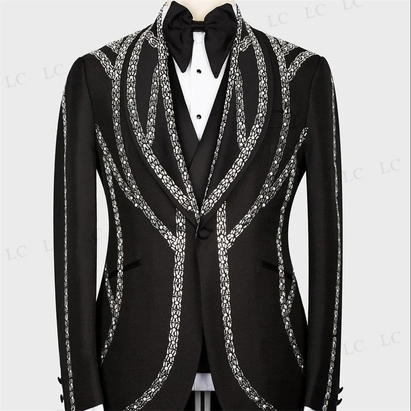 Exquisite 3 Piece Blazer Vest Pants Diamonds Men Suits Tuxedo Beadings High Fashion Prom Wear Wedding Groom Plus Size Custom