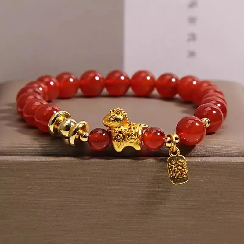 2026 Year of the Horse, zodiac year, red agate bracelet, women's light luxury, niche, immediately rich fortune card bracelet