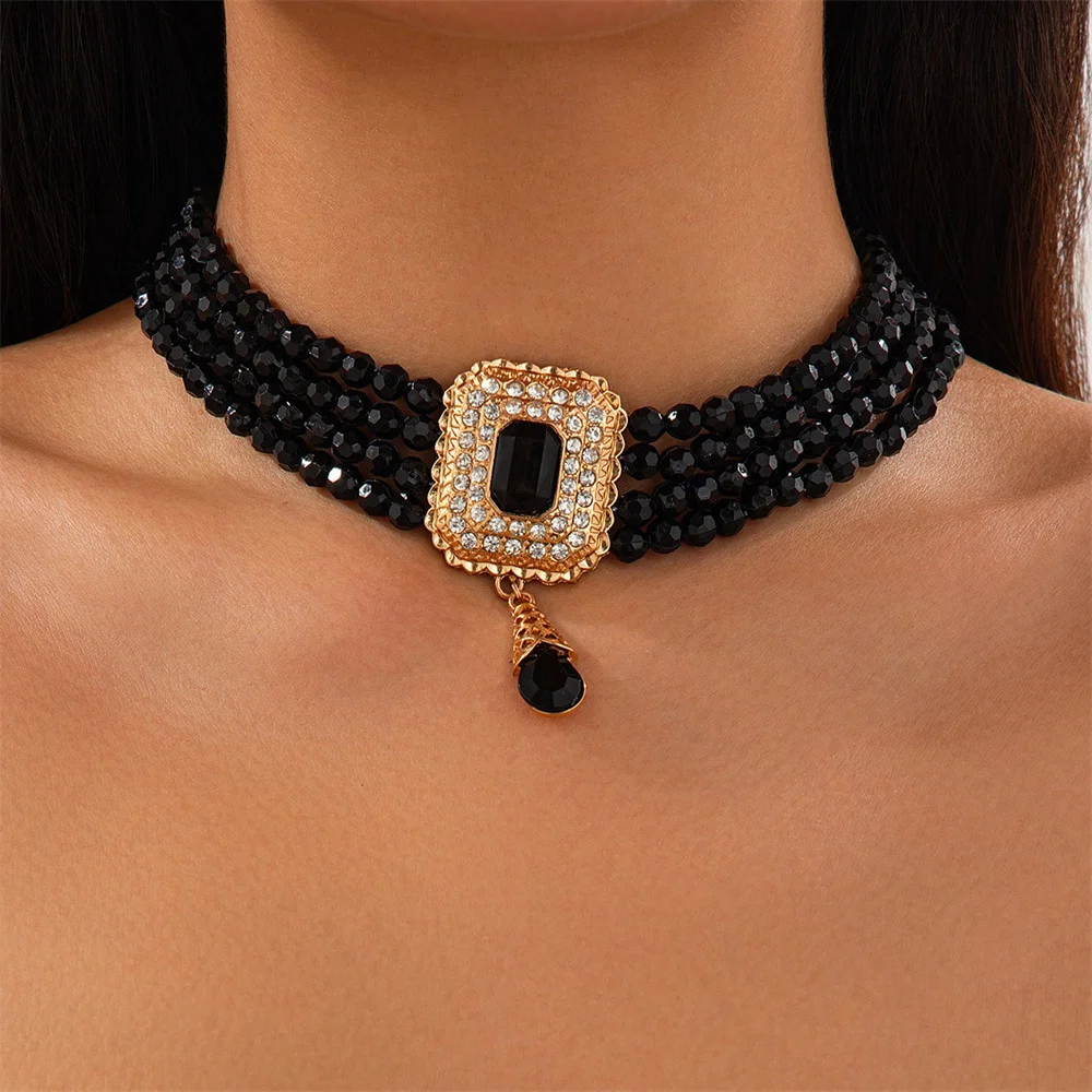 Luxury Crystal Beaded Choker Necklace for Women 2024 Trendy Multi-layer Short Choker Necklace Statement Jewelry New