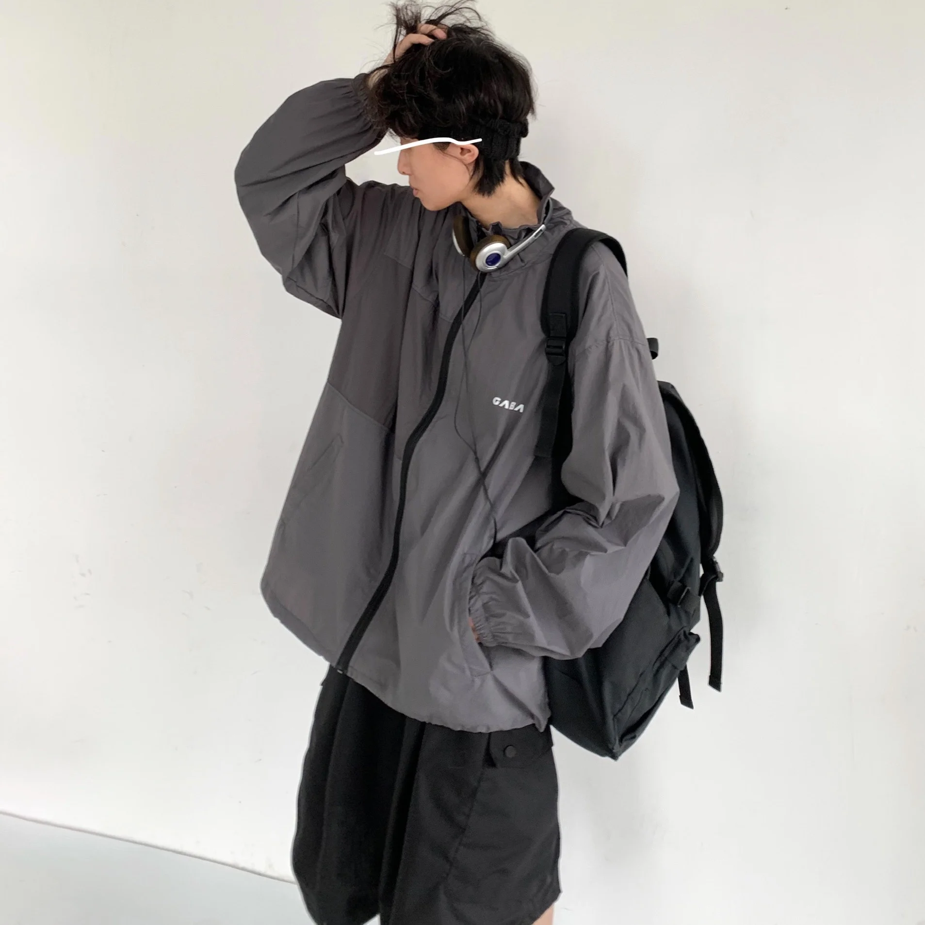 سترة واقية من الشمس للجنسين بتصميم فضفاض وألوان سادة، بأسلوب ملابس العمل الكلاسيكية، متعددة الاستخدامات للرجال والنساء #4