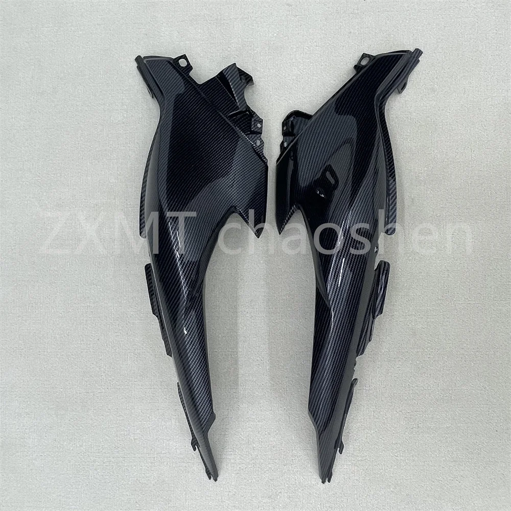 

ABS motorcycle fairings are suitable for the rear side panels of TMAX560 with carbon fiber paint in 2022 and 2023