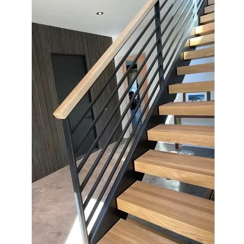 Polished Finish Rod Stainless Steel Railing With Wooden Handrail for Indoor Use