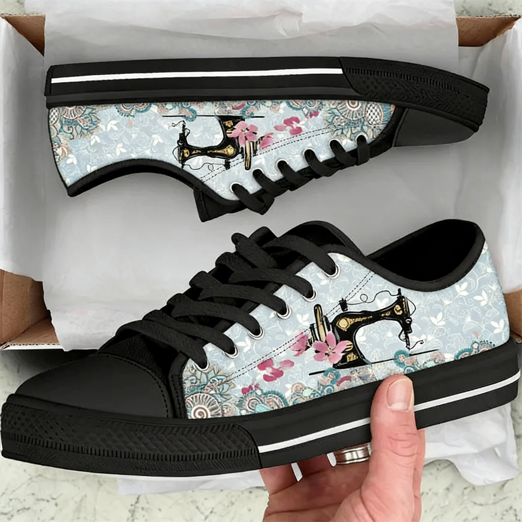 

Classic Low Top Shoes Sewing Machine Women Canvas Vulcanize Shoes Bohemia Style Print Sneakers for Youth Girl Tennis Custom made