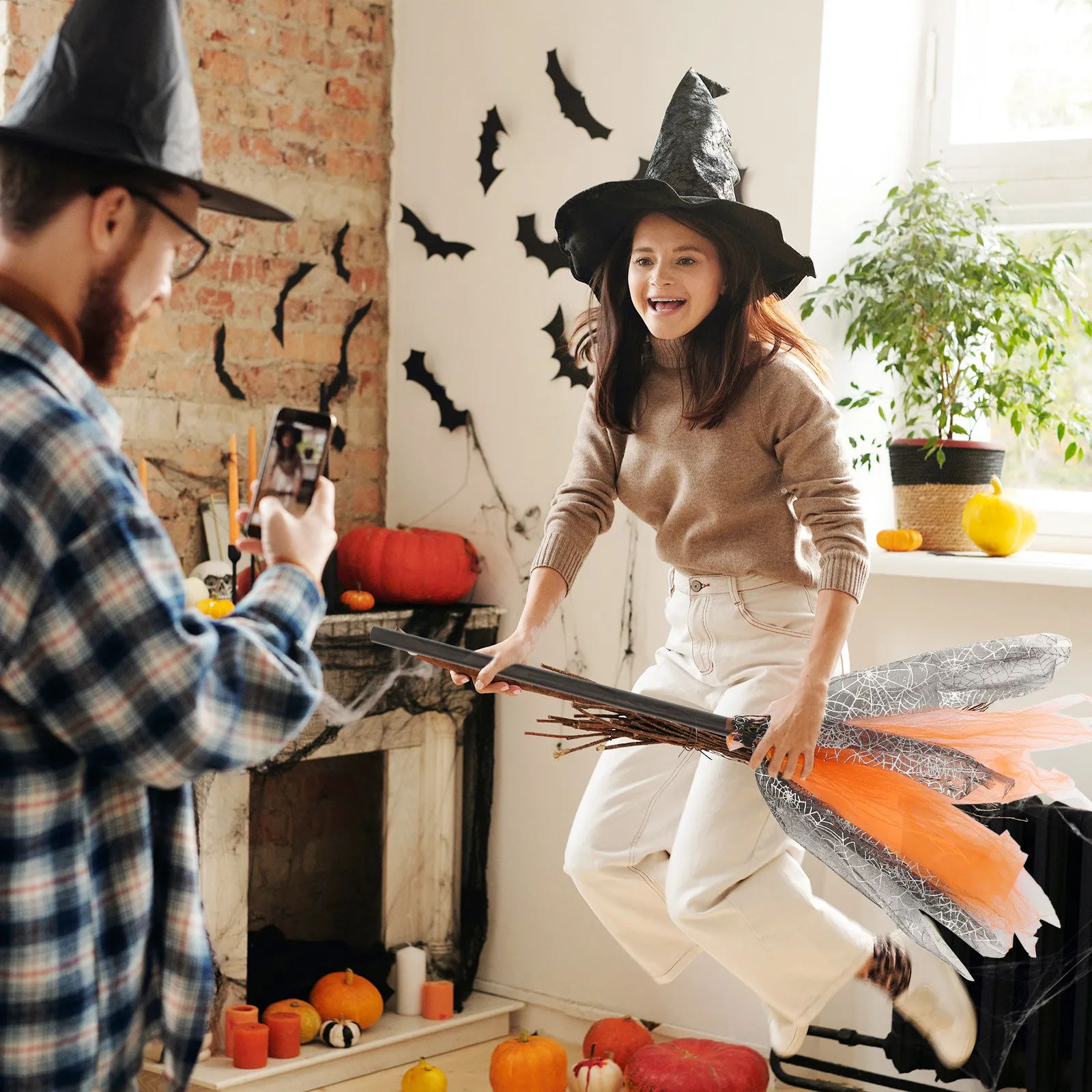 Halloween Witch Broom Decor – Lightweight Plastic Gauze Prop for Home, Party & Costume Display
