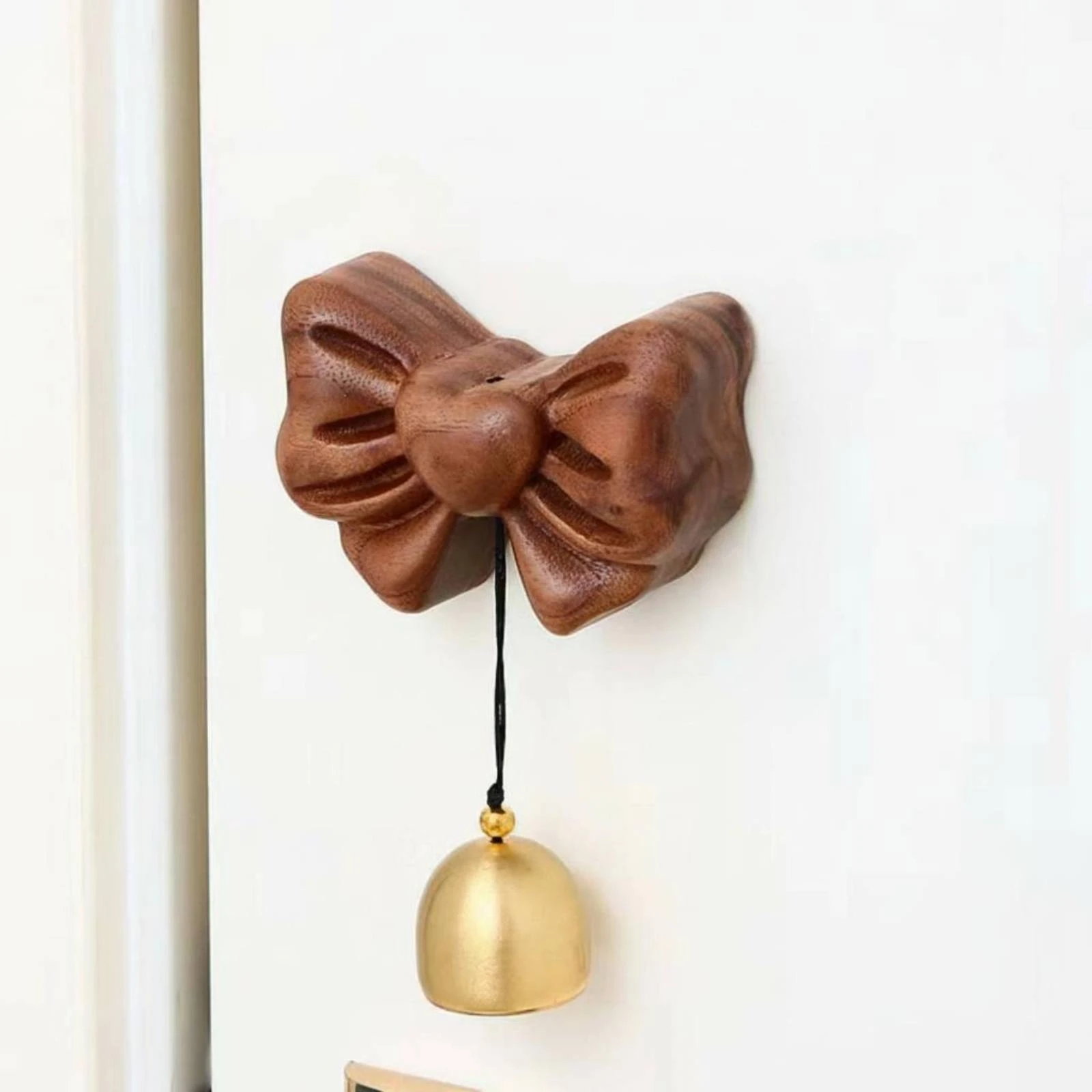 campainha-de-porta-com-ventosa-ideia-de-presente-design-japones-para-entrada-e-corredor